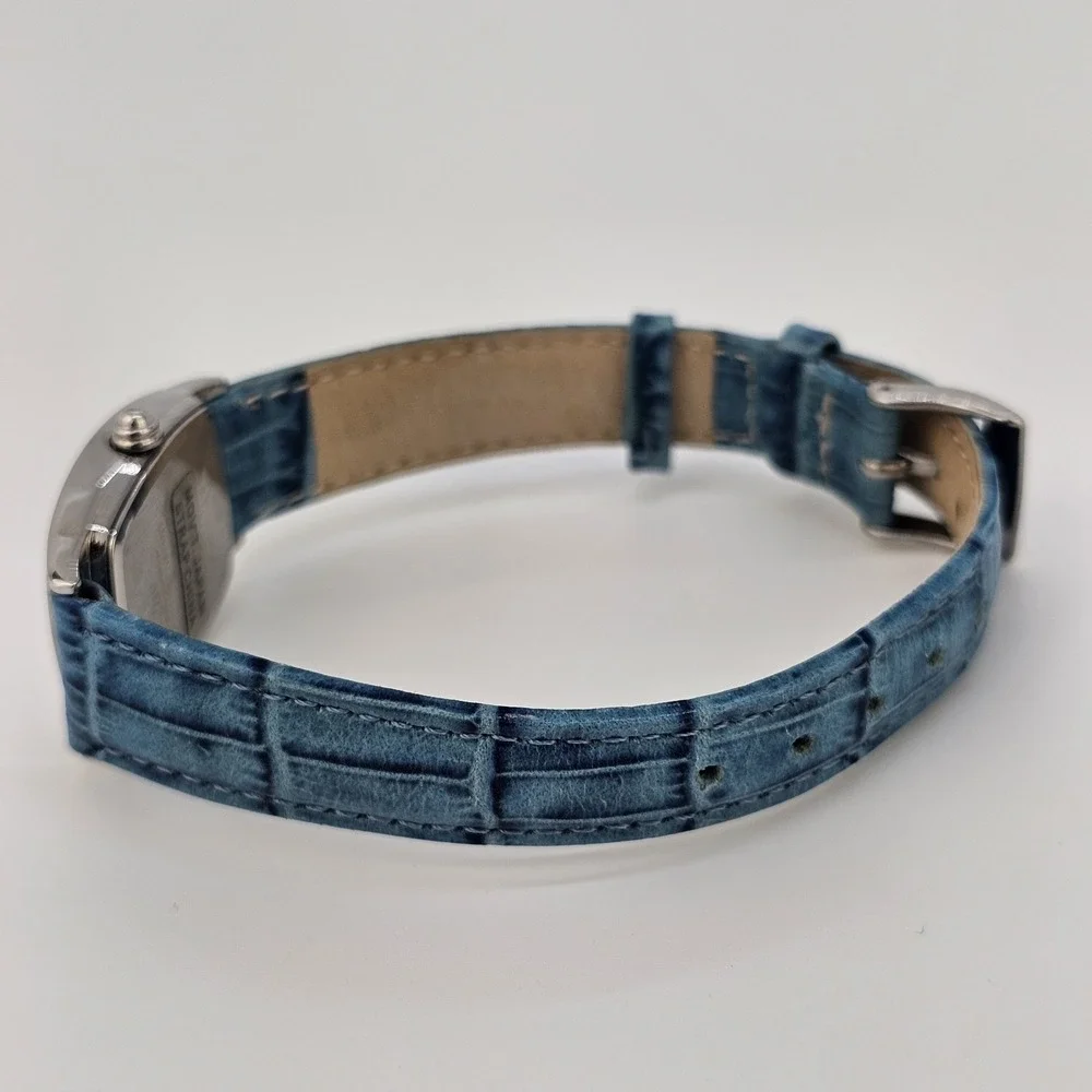 Timex‎ Women's Analog Watch 22MM Gray Dial Blue Leather Bands New Battery